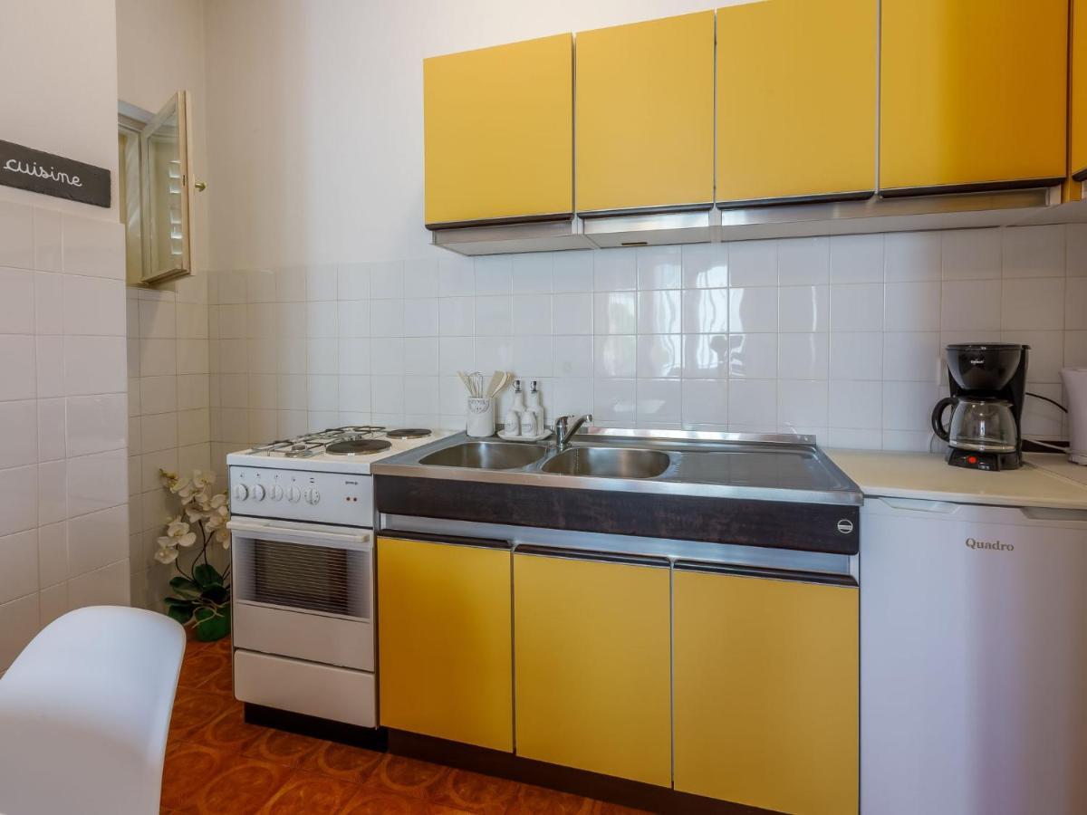 Apartment Tea By Interhome Novi Vinodolski Eksteriør billede